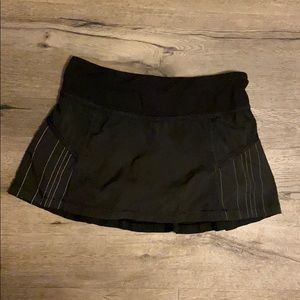 Black lululemon tennis skirt